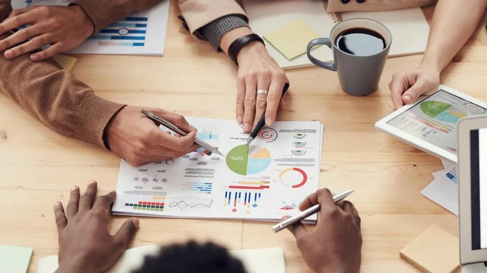 Support revenue and member loyalty